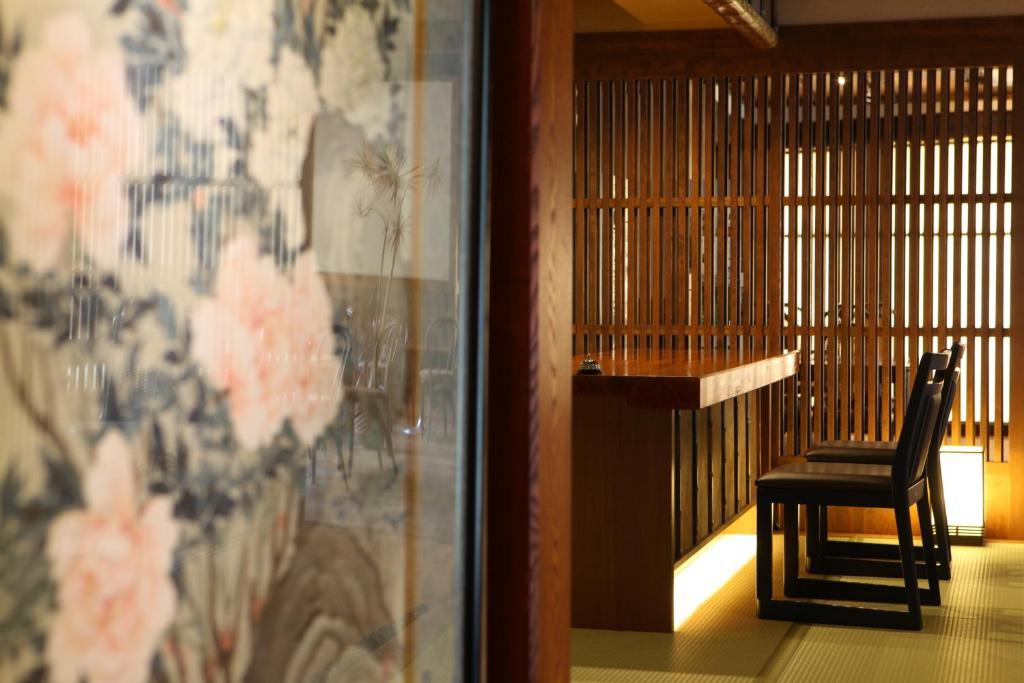 Keikoku-No-Yu Hotel Яманучи Екстериор снимка