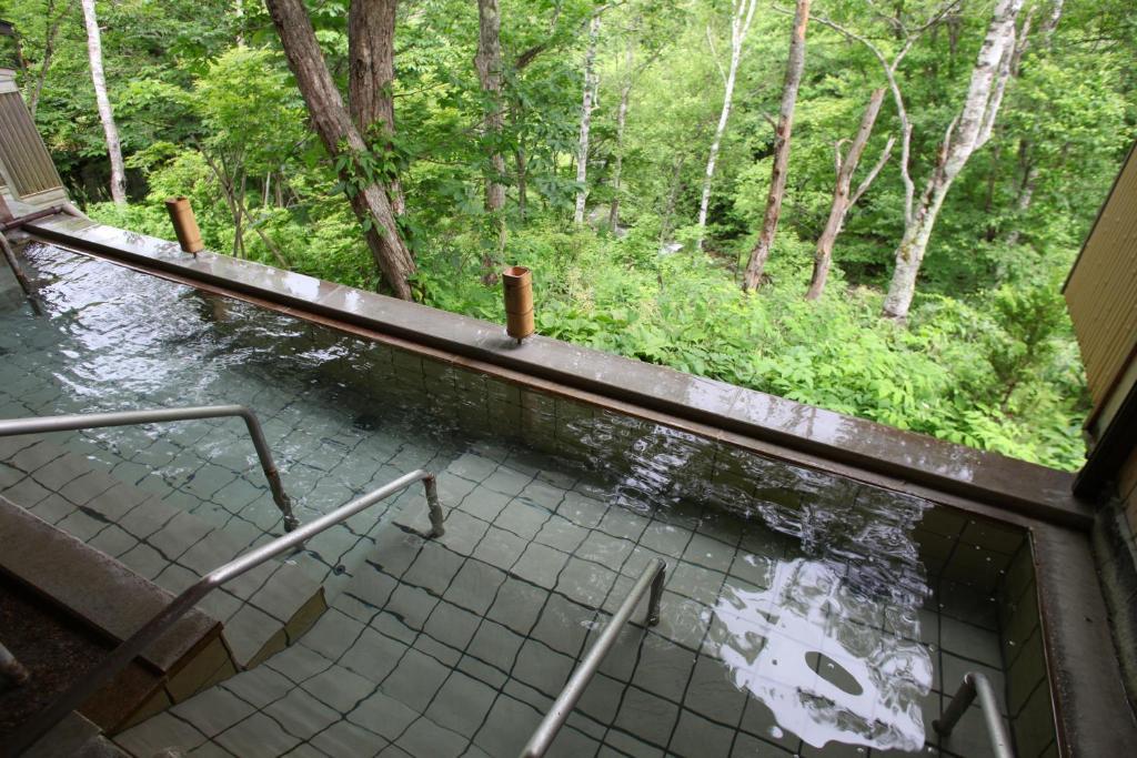 Keikoku-No-Yu Hotel Яманучи Екстериор снимка