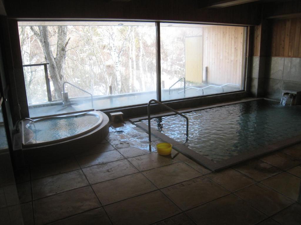 Keikoku-No-Yu Hotel Яманучи Екстериор снимка