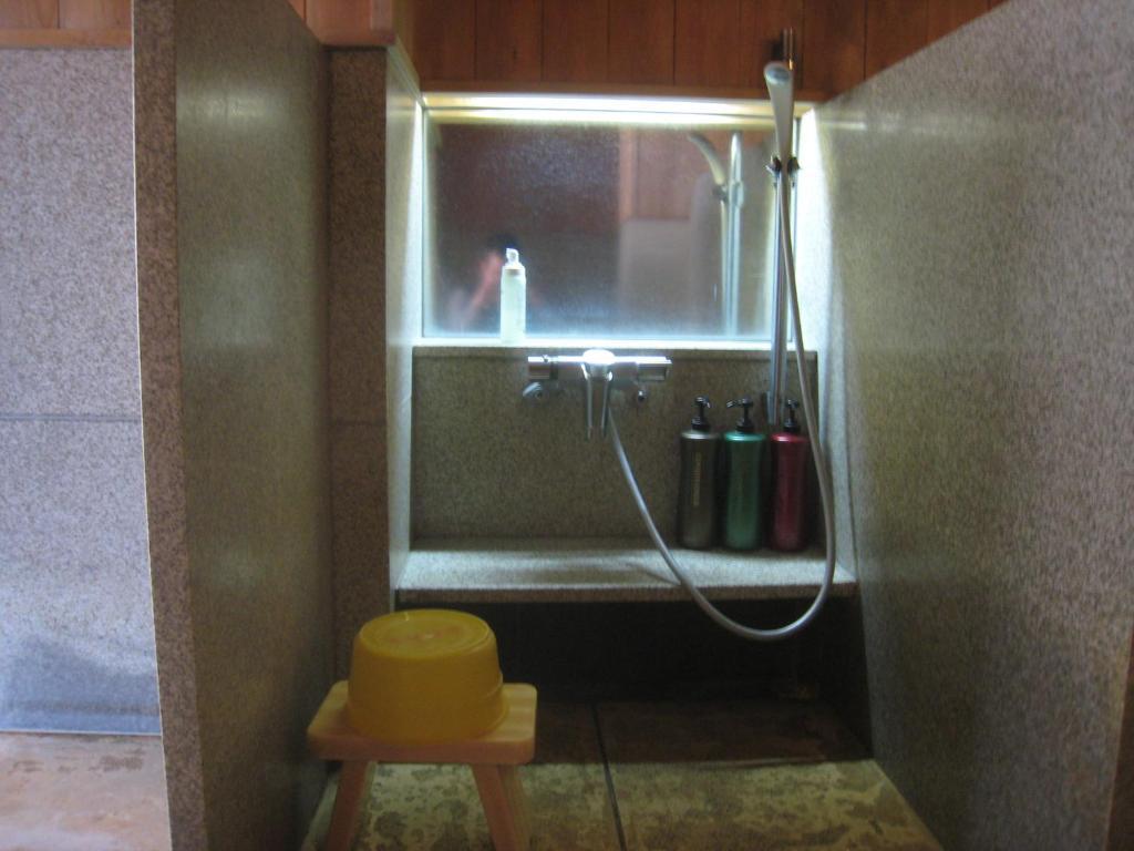 Keikoku-No-Yu Hotel Яманучи Екстериор снимка